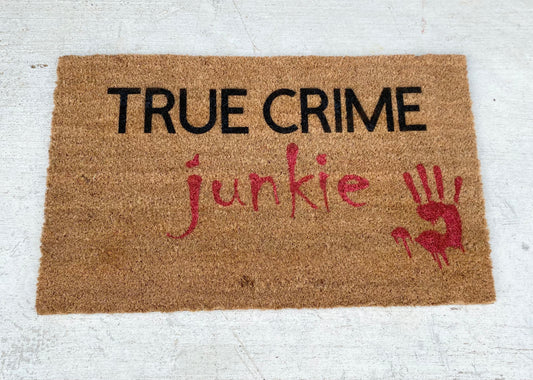 TRUE CRIME JUNKIE